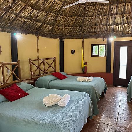 The Pickled Onion B&B And Restaurant Uxmal Santa Elena Екстериор снимка