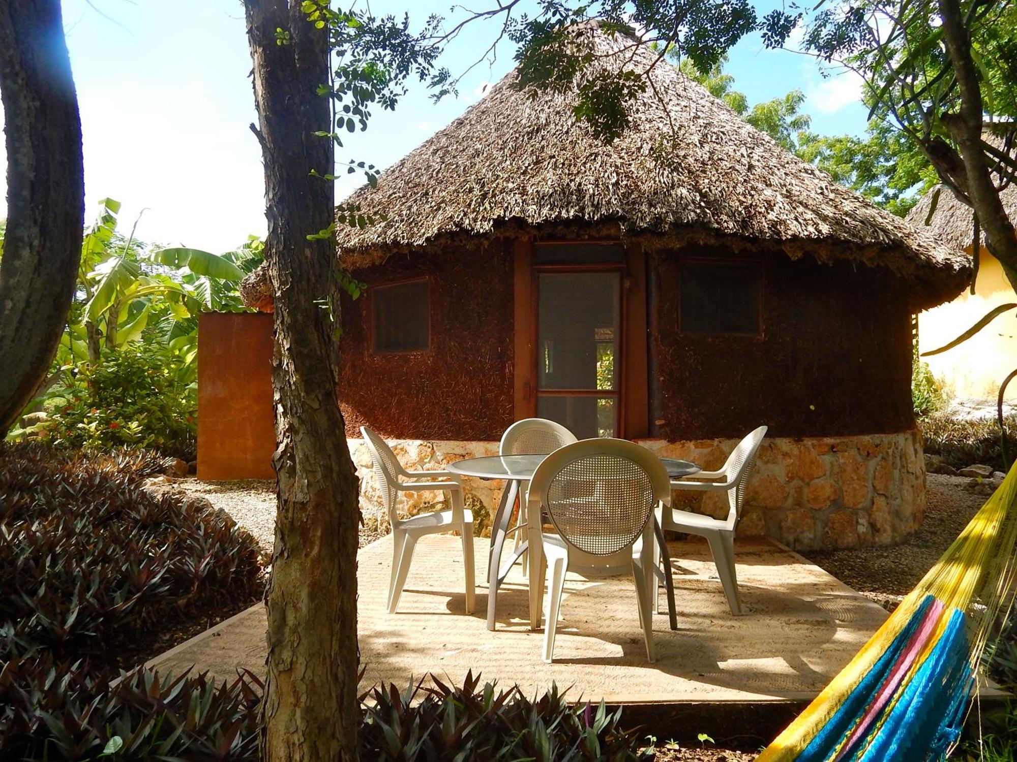 The Pickled Onion B&B And Restaurant Uxmal Santa Elena Стая снимка